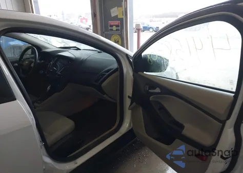 2017 Ford Focus Se from USA, damaged, VIN 1FADP3F22HL259676